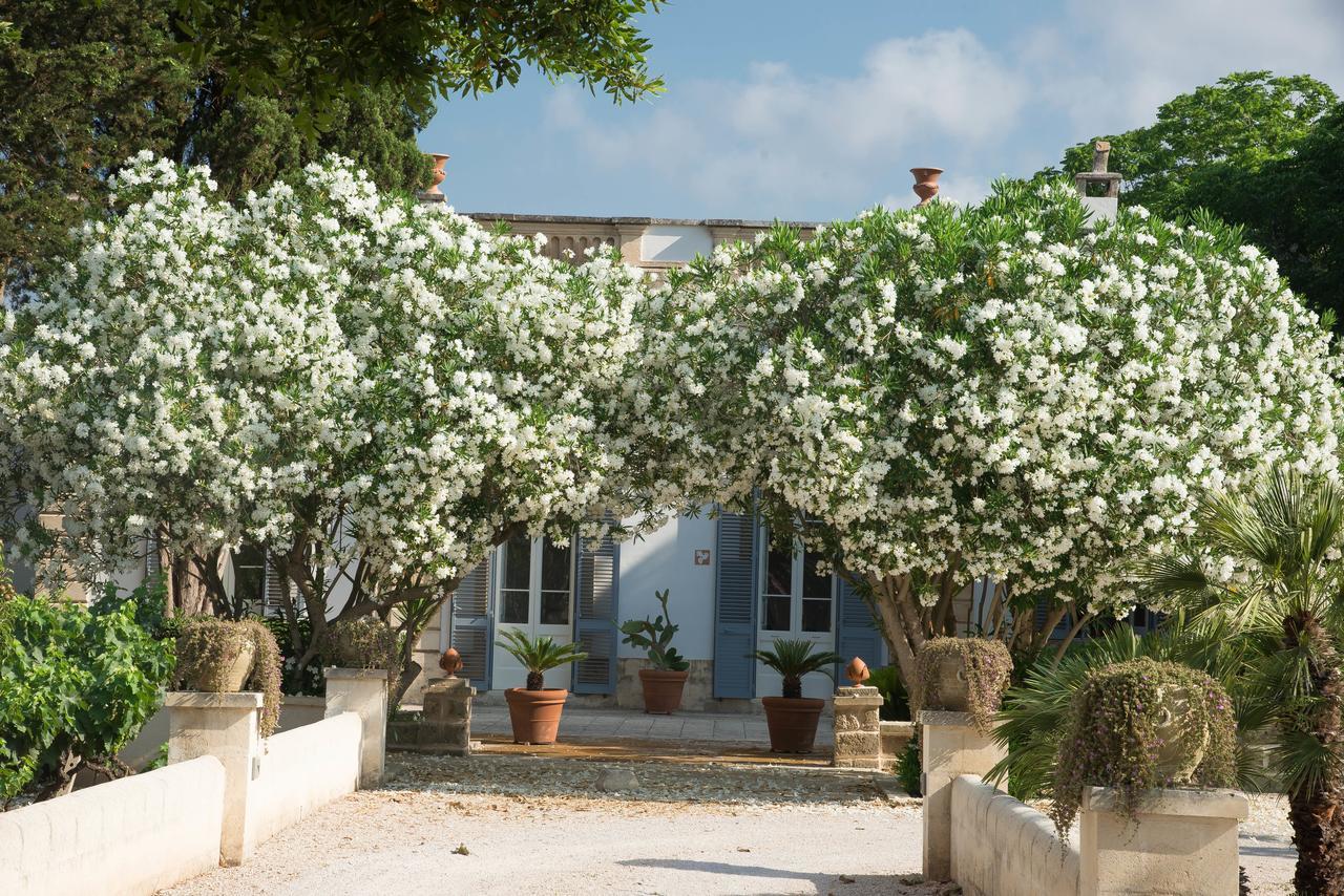 Dimora Del Duca, Masseria B&B Di Charme Монтероні-ді-Лечче Екстер'єр фото